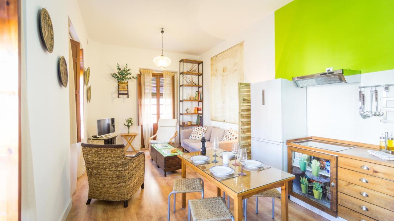 Acogedor Apartamento En Pleno Centro De Sevilla Seville Exterior photo